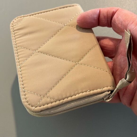 VERA BRADLEY Khaki Wallet - Picture 4 of 4